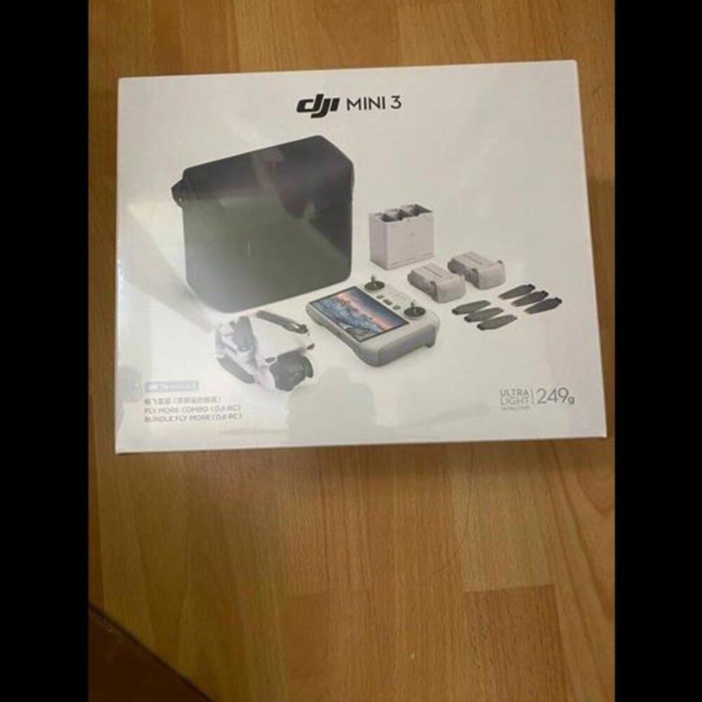 Mini 3 Fly More Combo RC Drone- brand new